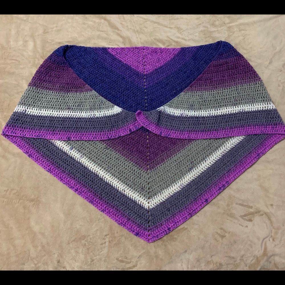 **sold** ' Magic Moon Triangle shawl/scarf